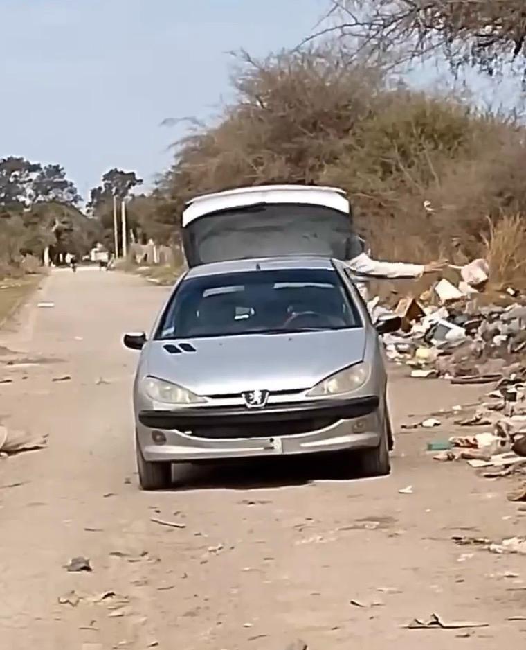Indignación por vecinos que continúan arrojando basura en basurales a cielo abierto de Malvinas Argentinas