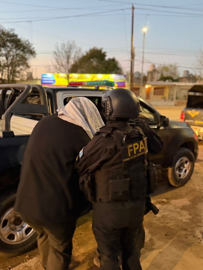 FPA desarticuló una presunta organización que reclutaba personas para ingresar drogas a la cárcel de Cruz del Eje, entre los detenidos habia vecinos de Malvinas Argentinas segunda sección